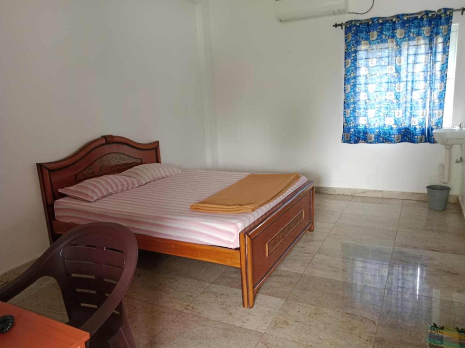 Urc Lodge Perundurai Eksteriør billede